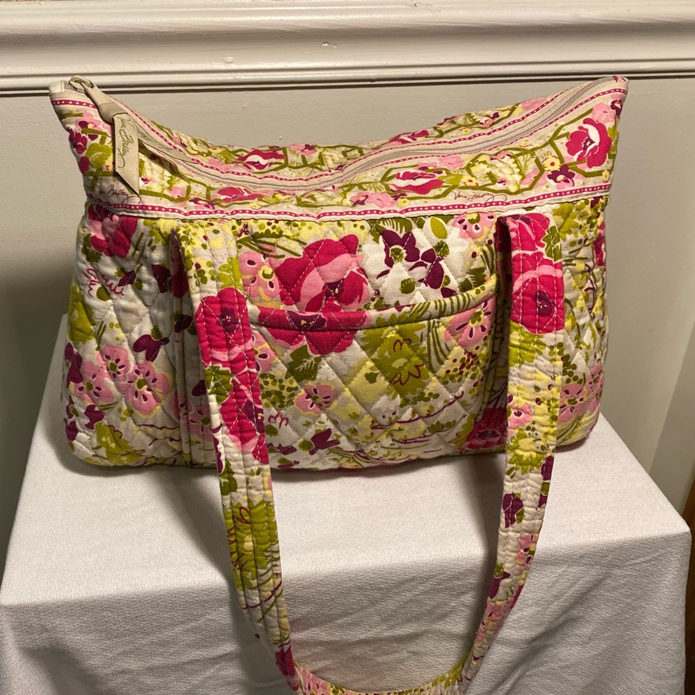 Vera Bradley Floral Purse.